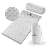 DoYourFitness Akupressur-Set Jimuta 20x20x42 cm weiß mit Nadelmatte, Nackenkissen und Transporttasche für Entspannung.