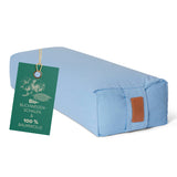 #DoYourYoga Yoga-Bolster Paravati in Hellblau, gefüllt mit Bio-Buchweizenschalen, 67 x 22 x 13 cm, waschbarer Bezug aus 100% Baumwolle.