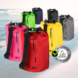 Where Tomorrow Dry Bag 5L - Style 02 - Rot, wasserdichter, robuster Outdoor-Rucksack mit verstellbarem Schultergurt und Rolltop-Verschluss.