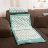 DoYourSports Akupressur-Set XXL Yumanyi in Hellblau mit Matte und Kopfkissen zur gezielten Akupressur von Rücken und Nacken.