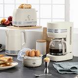 GOURMETmaxx Kaffeemaschine mit Glaskanne & Warmhaltefunktion Vanille, 1,5 l, Antitropf und Wasserstandsanzeige für 10 Tassen.