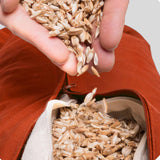 #DoYourYoga Yoga-Bolster Paravati, gefüllt mit biologischem Dinkelspelz, 67x22x13 cm, Style 5 Orange-Weiß, anpassbar und pflegeleicht.