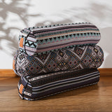 #DoYourYoga Yoga-Bolster Tarik, 68x22x22 cm, gefüllt mit Bio-Dinkelspelz, in stilvollen indischen Designs für Meditation und Yoga.