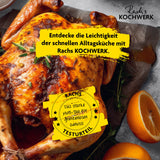 Rachs KOCHWERK Heißluft-Ofen Digital 12l 1700W schwarz zeigt perfekt gebratenes Hähnchen mit knuspriger Kruste und frischen Kräutern.