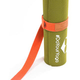 #DoYourYoga Yogagurt Yaro mit stabilem Metallverschluss in Orange, 1,9 m x 3,8 cm, ideal für Yoga und Dehnung.