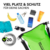 Where Tomorrow Dry Bag 20L - Style 02 - Grün mit robustem, wasserdichtem Rolltop-Verschluss und großem Stauraum für Outdoor-Ausrüstung.