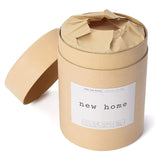 Luma Lab Series Duftkerze Mood "New Home" in nachhaltiger Verpackung, vegan, mit warmem Duft für gemütliche Momente im neuen Zuhause.