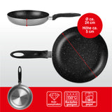 Antihaft-Bratpfanne, 24 cm Durchmesser, 5 cm Höhe, schwarz mit Sprenkeln, von oben, von der Seite und von unten dargestellt.