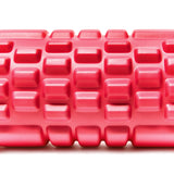 #DoYourFitness Faszienrolle "Anasuya" in Rot mit strukturierter Oberfläche für effektives Faszientraining und Selbstmassage.