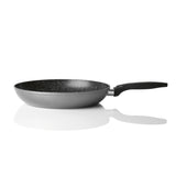 BRATmaxx Aluminium-Pfanne mit Cool-Touch-Griff - Geschmiedet - 28 cm, 2-fach Antihaftbeschichtung, kein Anbrennen oder Anhaften.