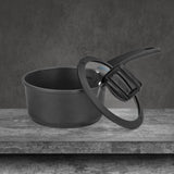 N8WERK Aluguss-Stielkasserolle 18 cm mit N8WERK Heat Indicator, 3-fach Ilag-Ultimate-Beschichtung, Backofengeeignet bis 150 Grad.