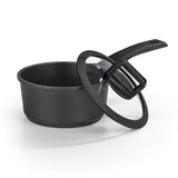N8WERK Aluguss-Stielkasserolle 18 cm mit Heat Indicator, 3-fach Ilag-Ultimate-Beschichtung und Glasdeckel, geeignet für alle Herdarten.