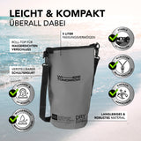 Where Tomorrow Dry Bag 5L - Style 01 - Grau, wasserdichter, robuster Rucksack mit Rolltop und verstellbarem Schultergurt, UV-Schutz.