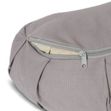 DoYourYoga Yoga-Kissen Ganesh in Hellgrau mit Bio-Dinkelspelz-Füllung, abnehmbarem Bezug aus 100% Baumwolle, 45x30x14 cm.