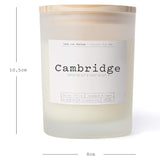 Luma Lab Series Duftkerze City Memories "Cambridge" im Glas mit blumig-holzigem Duft und nachhaltigem, veganem Sojawachs.