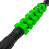 #DoYourFitness Massageroller Murali 41cm lang in Schwarz/Grün mit sechs zackenförmigen Rollen für effektive Selbstmassage.