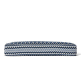 #DoYourYoga Yoga-Bolster Paravati, 67x22x13 cm, gefüllt mit Bio-Dinkelspelz, blau-weiß gemustert, waschbarer Bezug, vielseitig einsetzbar.