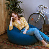 LUMALAND Comfort Line XXL Sitzsack Dunkelblau mit ergonomischer EPS-Perlen-Füllung, 100x120x50 cm, bequem im modernen Wohnraum.