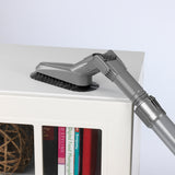 CLEANmaxx Akku-Zyklon-Staubsauger 2in1 lila/silber mit Möbelkantenbürste für schwer erreichbare Oberflächen reinigen.