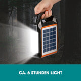 EASYmaxx Solar-Generator Kit 4500mAh schwarz/orange mit Solarpanel, Taschenlampe und LED-Leuchten zum mobilen Aufladen und Beleuchten.