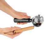 BEEM BARISTA Reinigungspinsel mit Buchenholzgriff zur gründlichen Entfernung von Mahlrückständen im Siebträger und Mahlwerk.