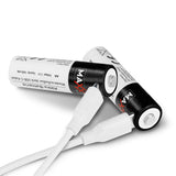 MAXXMEE Batterien wiederaufladbar AA 4er-Set mit USB-C-Ladekabel, schneller Ladung und bis zu 1200 Ladezyklen.