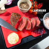 LANDMANN Schneidebrett mit Silikonmatte in Rot, ideal zum Schneiden von Steak, rutschfest und leicht zu reinigen.