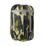 Where Tomorrow Camping Schlafsack Small & Light wasserabweisend, camouflage grün, mit Packsack und Kordelzug, 220 x 80 x 50 cm.