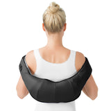 MAXXMEE Shiatsu-Massagegerät für Nacken & Schulter in grau/schwarz mit Rotlicht-Wärmefunktion und 4 rotierenden Massagebällen.