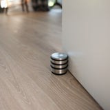 Oxid7® Edelstahl Türstopper Chrom-Design hoch 2 Stück mit drei Gummiringen und rutschfester Gummifläche für alle Böden.