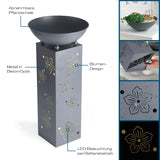Hoberg LED Pflanzsäule "Blume" in 3D Beton-Optik mit abnehmbarer Pflanzschale, LED-Beleuchtung und floralem Design aus Metall.