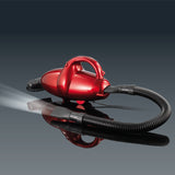 CLEANmaxx Multi-Handstaubsauger in Rot mit Beutellos-System, Bürstaufsatz und langer Zuleitung für flexible Reinigung.