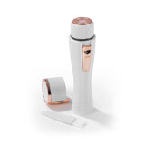 VITALmaxx Haarentferner Perfect Finish 1,5V in Weiß, kompakter batteriebetriebener Damenrasierer für schmerzfreie Haarentfernung.