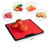 LANDMANN Schneidebrett mit Silikonmatte in Rot, rutschfest mit integriertem Tropfschutz für sauberes Schneiden von Gemüse und Fleisch.