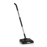 N8WERK Akku-Vibrationsmopp Midnight Black Edition mit Sprühfunktion, LED-Beleuchtung und vibrationsgestützter Reinigung für alle Böden.