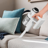 CLEANmaxx Akku-Zyklon-Staubsauger Pro 22,2V in weiß/rot, handlich für Möbelreinigung mit langer Akkulaufzeit und automatischer Schmutzgraderkennung.