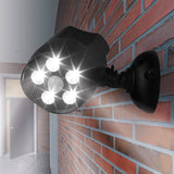 EASYmaxx LED-Strahler In- & Outdoor, 360°-drehbarer Spot mit Bewegungsmelder und 450 Lumen für bis zu 40 qm Beleuchtung.