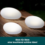 EASYmaxx Solar-Leuchten Set Stein flach 3-tlg. mit warmweißem Licht, Farbwechsel, IP67 und Fernbedienung, dekorativ für Garten oder Terrasse.