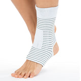 VITALmaxx Bandage Knöchel mit Kupferfasern - Weiß, weiche Kompression und Stabilisierung für geschwollene Knöchel und Sport.