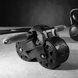 FitEngine Bauchmuskel-Roller - mit Display - schwarz/grau, mit rutschfesten Griffen und integriertem Trainings-Display für effektives Bauchmuskeltraining.