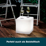 EASYmaxx Solar-Leuchte Dekowürfel - weiß als beleuchteter Würfel mit warmweißem Licht und Farbwechsel, ideal als Beistelltisch.