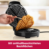 GOURMETmaxx Waffeleisen Herz schwarz/Edelstahl mit 5 Herzen, antihaftbeschichteten Flächen und Automatiktemperaturregelung.