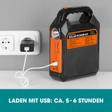 EASYmaxx Solar-Generator Kit 10000mAh schwarz/orange mit USB-Ladung, Taschenlampe, FM-Radio und Lautsprecher für mobile Stromversorgung.