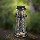 GARVIDA Solar-Leuchte Leuchtturm - silber, solarbetriebene LED-Gartenleuchte mit perforiertem Metall-Design, kabellos und wetterfest.