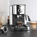 BEEM ESPRESSO-PERFECT Espresso-Siebträgermaschine mit 20 bar Pumpe, Milchschaumdüse und abnehmbarem Wassertank.