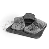 MAXXMEE Massage-Heizdecke grau mit 3 Massagemodi, 3-stufiger Heizfunktion, Auto-Off und USB-Kabeln für mobile Nutzung.