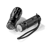 MAXXMEE Power-Taschenlampe 3,7V schwarz 1800mAh mit robustem Gehäuse, 5 Leuchtmodi und USB-Ladefunktion für Outdoor-Einsatz.
