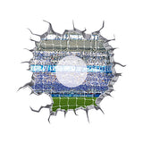 FC Schalke 04 LED-Lampe in Ballform mit 3D-Wandtattoo, selbstklebend mit eindrucksvollem Stadionmotiv und Vereins-Logo.