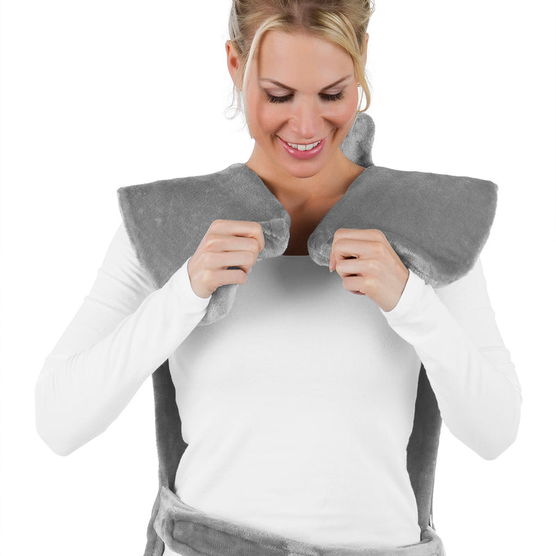 VITALmaxx Heizdecke Nacken & Rücken 2in1 100W mit weichem Fleece, 2 Heizstufen und 4 Massagefunktionen zur Entspannung.