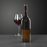 Winemaster Aromaschutz-Flasche 750 ml braun 3er-Set mit Edelstahlverschluss und verschiebbarem Boden zum Schutz vor Sauerstoff.